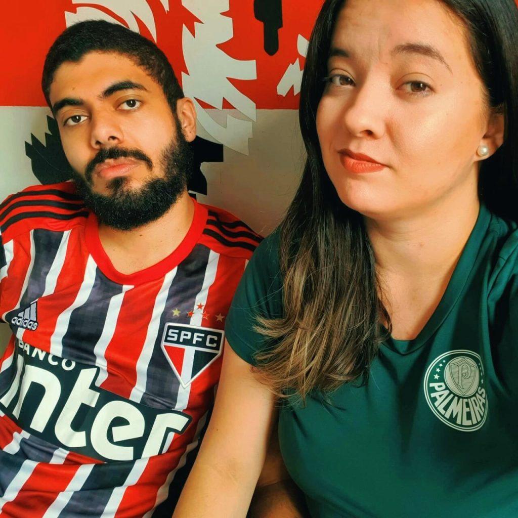 Meet Raphael and Letícia: A couple that supports rival teams in São Paulo. Both are passionate football fans who love to share their football culture with other like-minded travellers.