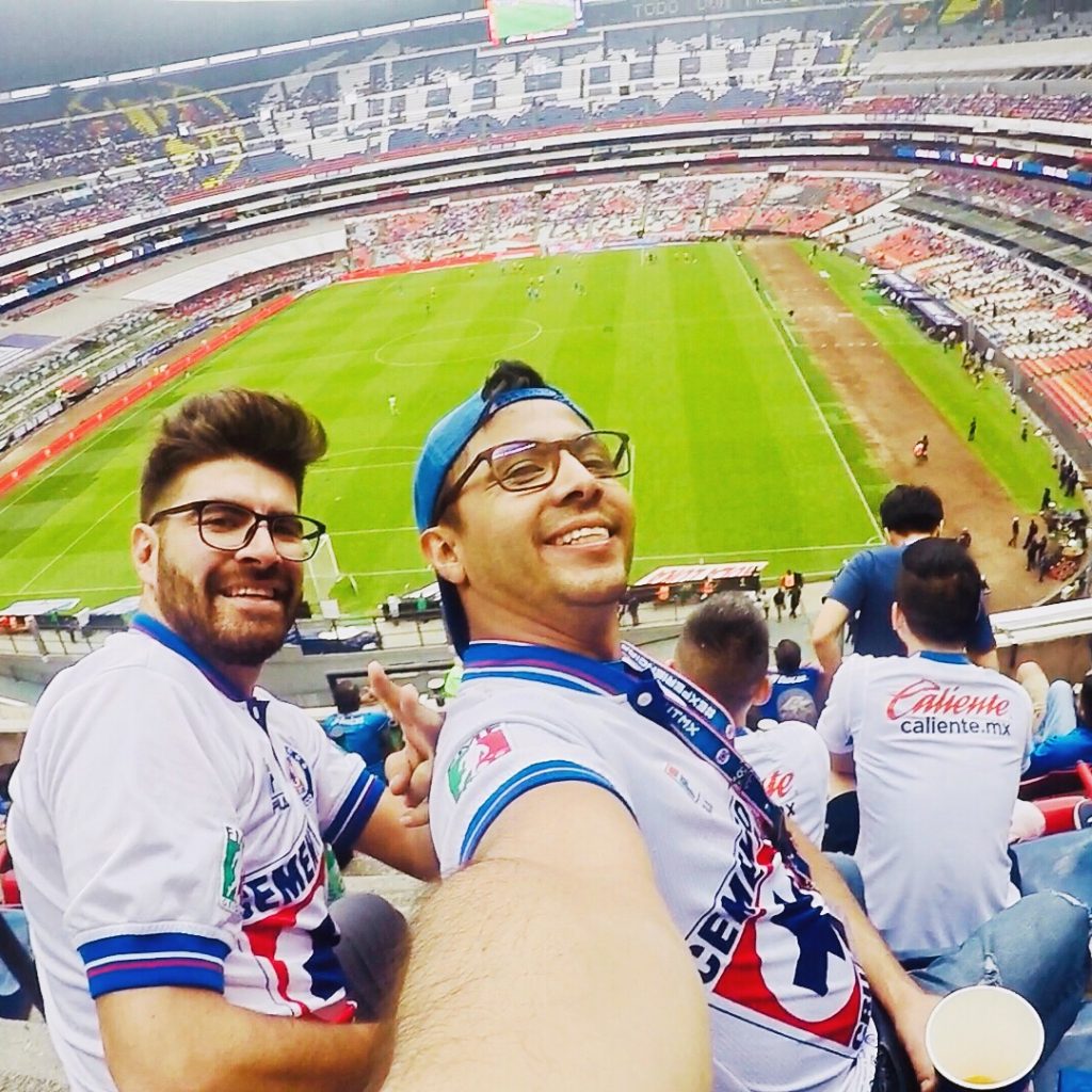 Do you have experiencing a football match in Estadio Azteca on your bucket list in Mexico City? There's one passionate local Cruz Azul fan who can give you the best match day experience. Meet Manu, a passionate host from Mexico City.